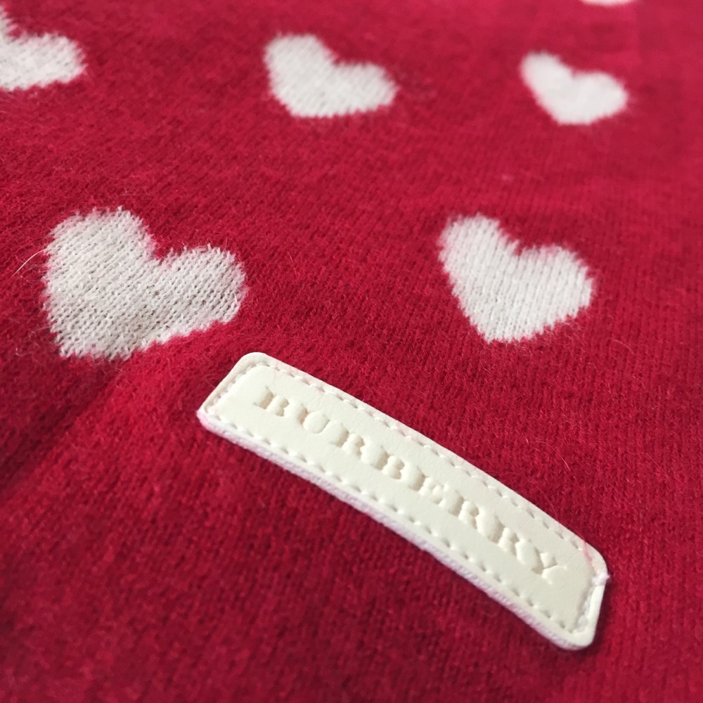 Burberry hearts reversible cashmere baby blanket